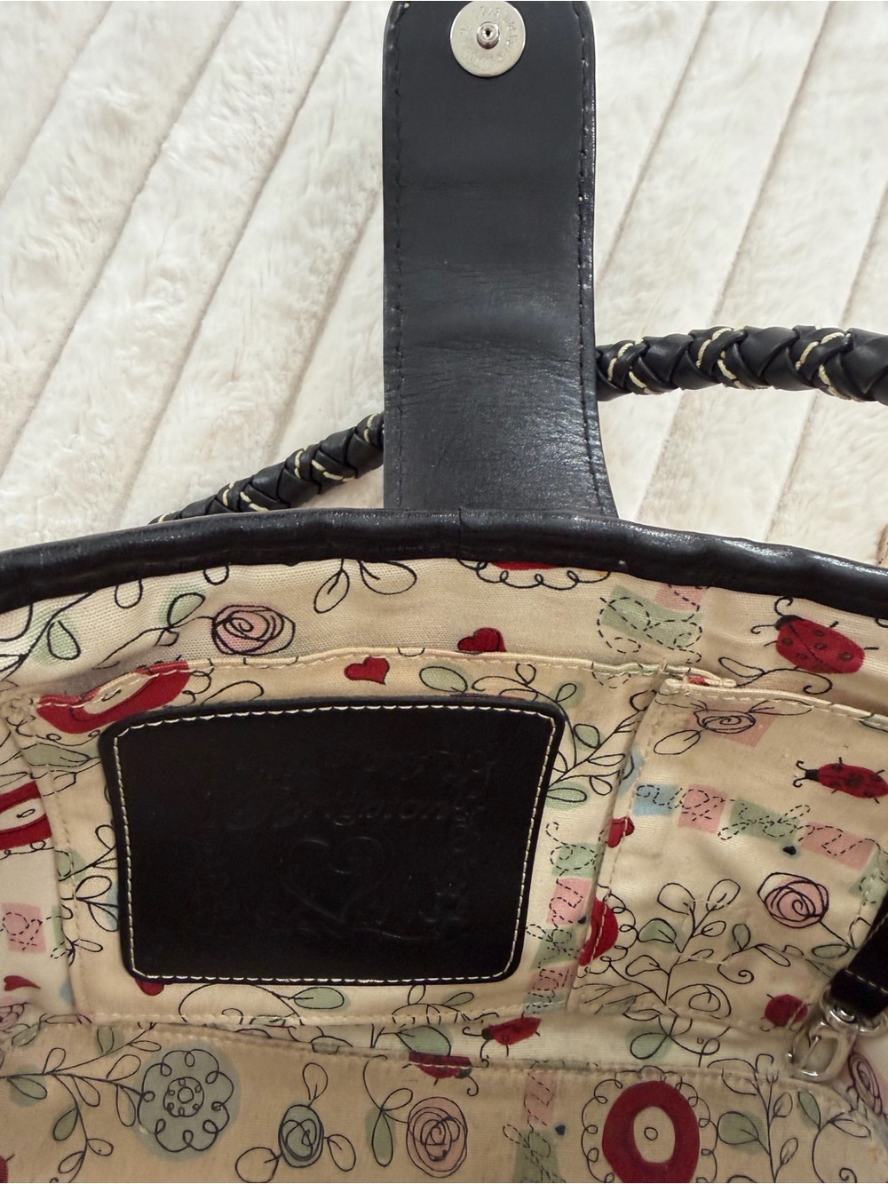 Brighton Beige Woven Shoulder Bag with Black leather Trim - Picture 6 of 9